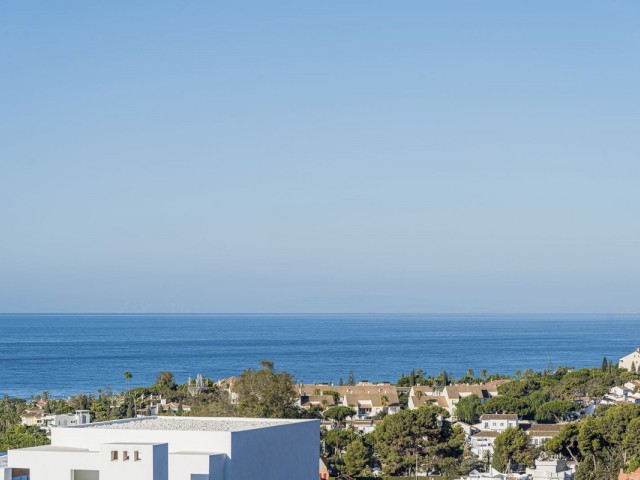 2 Bedrooms Apartment in Cabopino