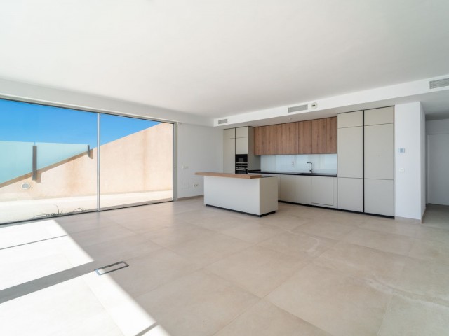 4 Bedrooms Apartment in Benalmadena Pueblo