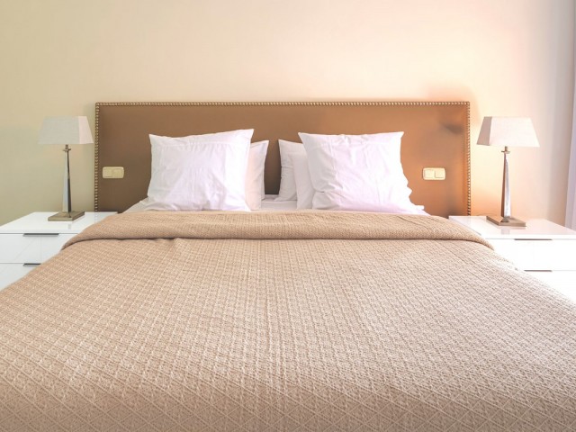 Appartement avec 3 Chambres  à Monte Halcones