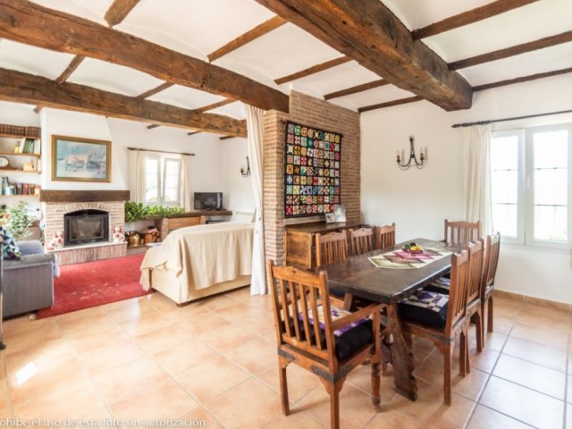 4 Soveroms Villa i Alhaurín de la Torre