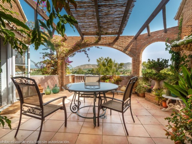 4 Slaapkamer Villa in Alhaurín de la Torre