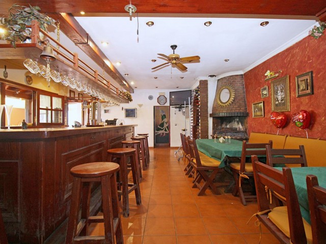 Kommerziell in Marbesa