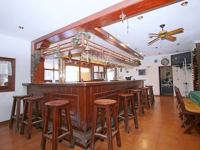 Kommerziell in Marbesa