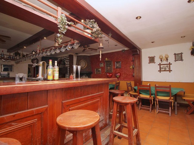 Kommerziell in Marbesa