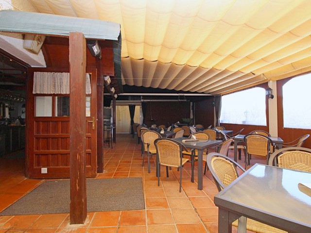 Kommerziell in Marbesa