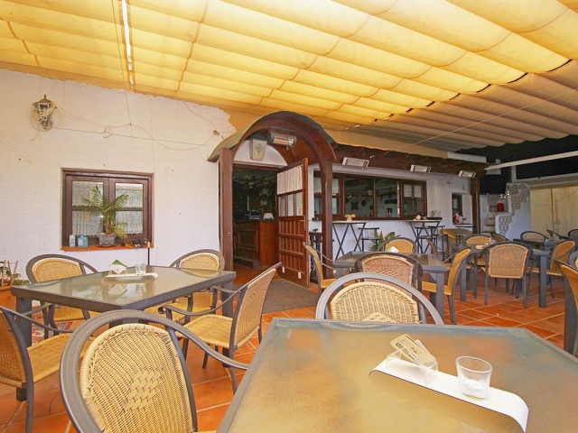 Kommerziell in Marbesa