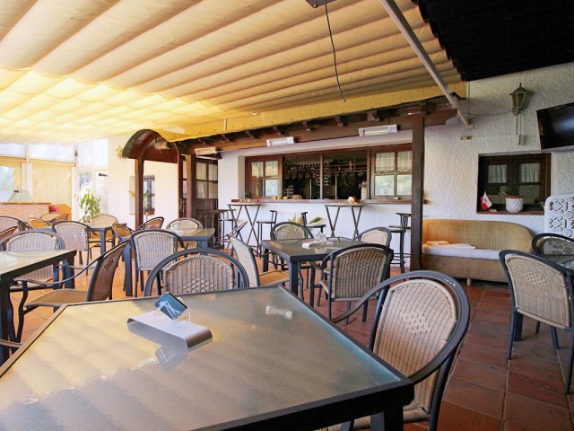 Kommerziell in Marbesa