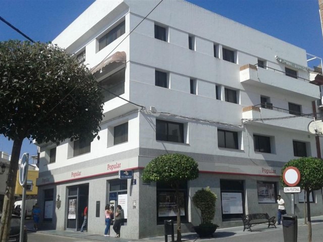 Commercial in San Pedro de Alcántara