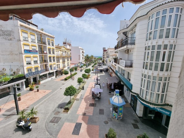 Comercial con 0 Dormitorios  en San Pedro de Alcántara
