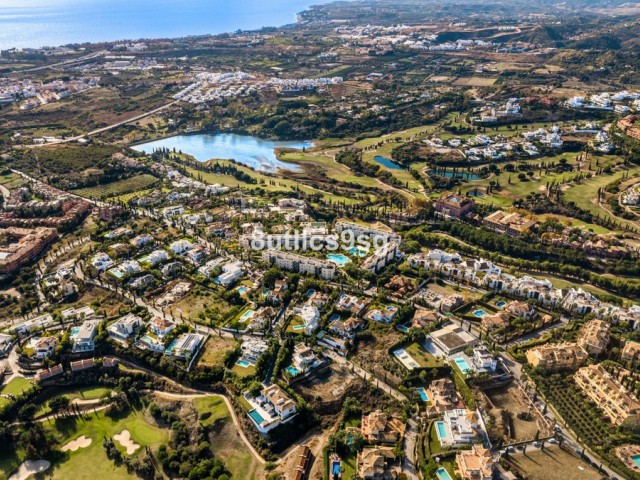 4 Slaapkamer Villa in Los Flamingos
