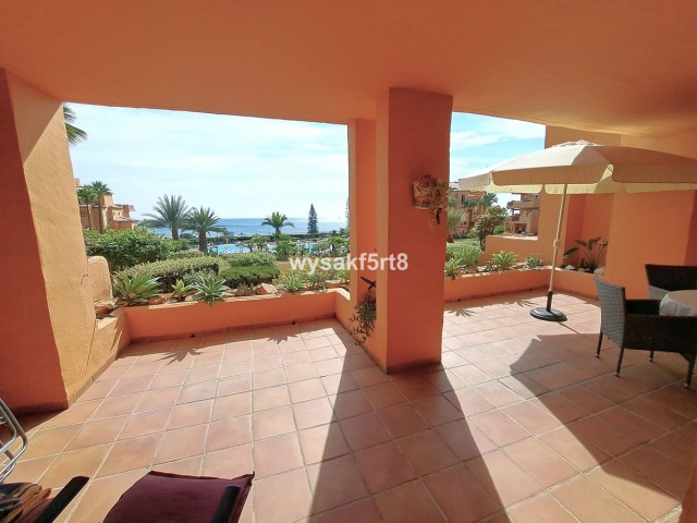 Apartamento con 3 Dormitorios  en La Duquesa