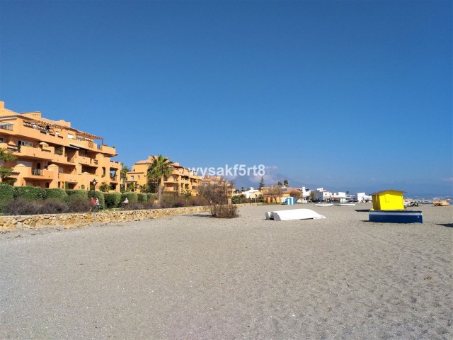 3 Bedrooms Apartment in La Duquesa