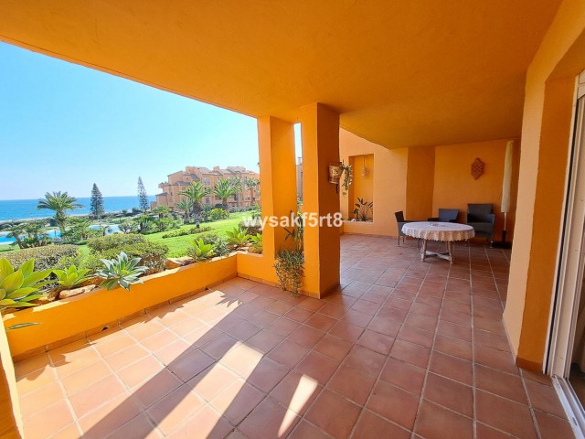 3 Bedrooms Apartment in La Duquesa