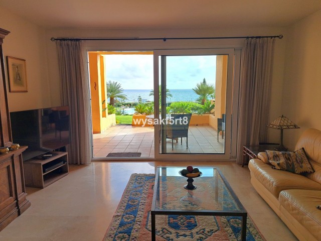 3 Bedrooms Apartment in La Duquesa