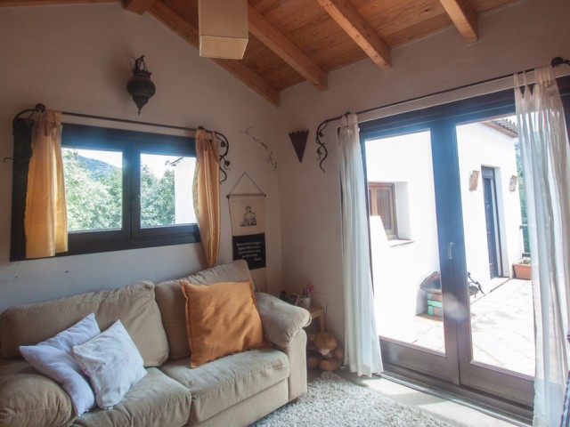 4 Bedrooms Villa in Casares