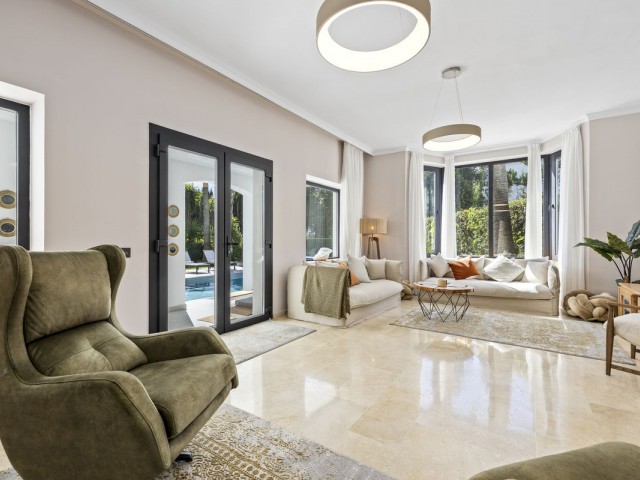 5 Schlafzimmer Villa in El Paraiso