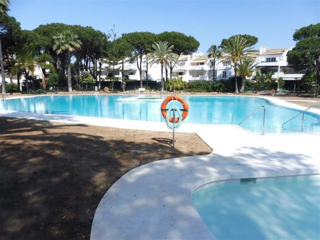 Penthouse in Guadalmina Baja