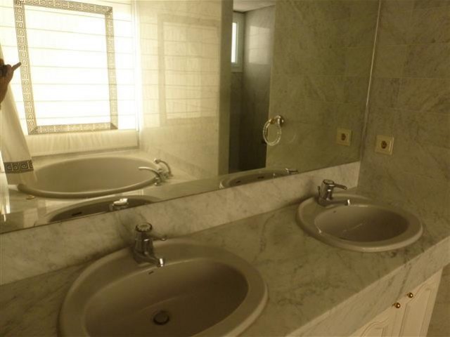 Penthouse in Guadalmina Baja
