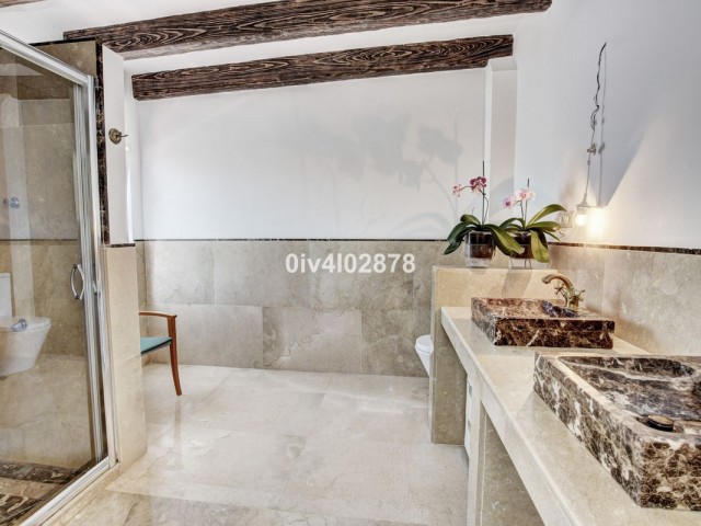 4 Slaapkamer Rijtjeshuis in Arroyo de la Miel