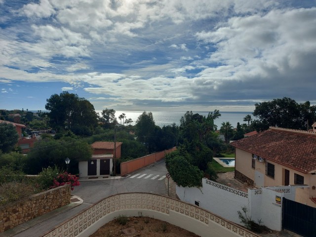 4 Soveroms Villa i Manilva