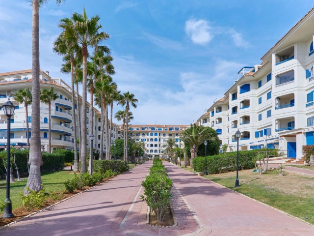 Apartment, San Luis de Sabinillas, R4853548