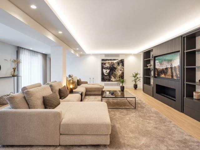 5 Slaapkamer Villa in Nueva Andalucía