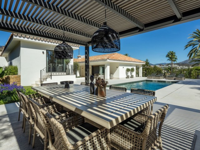 5 Slaapkamer Villa in Nueva Andalucía