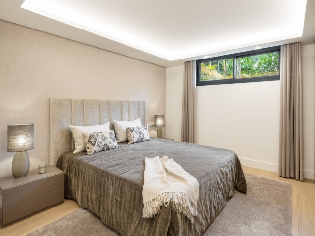 5 Slaapkamer Villa in Nueva Andalucía