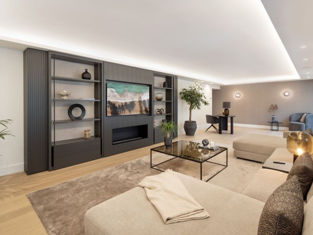 5 Slaapkamer Villa in Nueva Andalucía