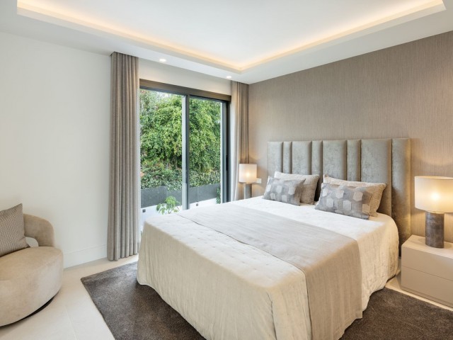 5 Slaapkamer Villa in Nueva Andalucía