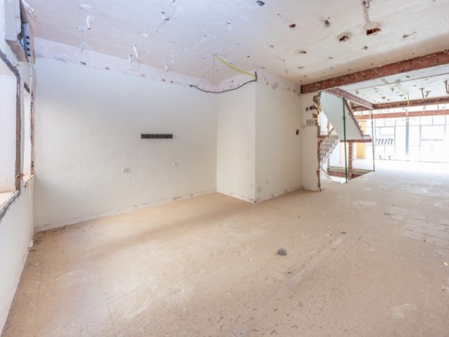 Kommerziell in Málaga