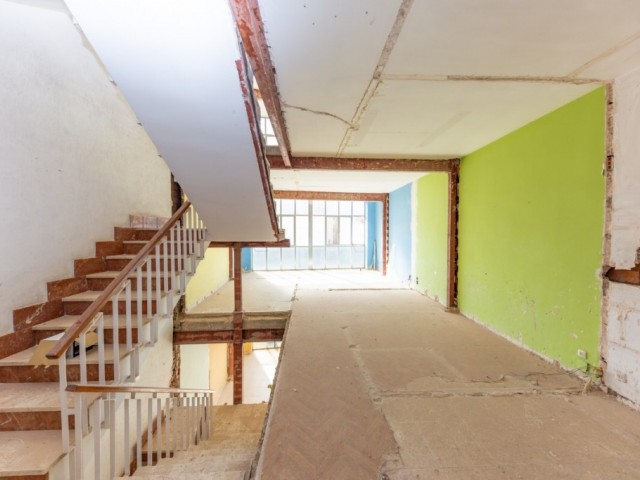 Kommerziell in Málaga