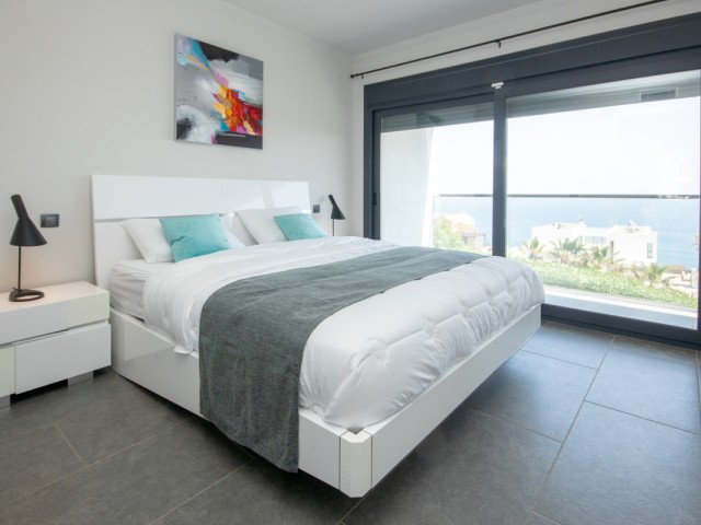 4 Schlafzimmer Villa in La Duquesa