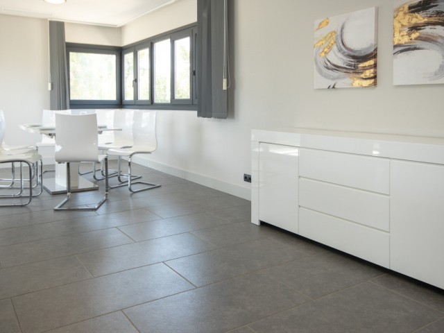 4 Schlafzimmer Villa in La Duquesa