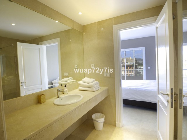 4 Schlafzimmer Apartment in Sotogrande Marina