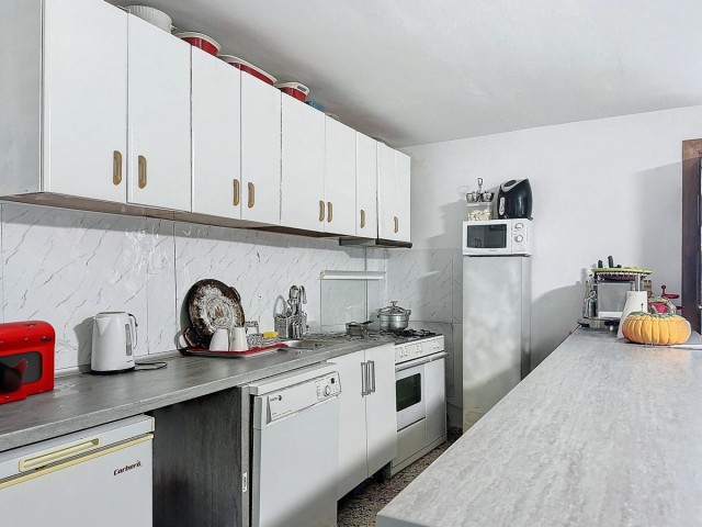 Liikekiinteistö Estepona