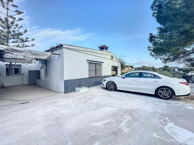 Liikekiinteistö Estepona