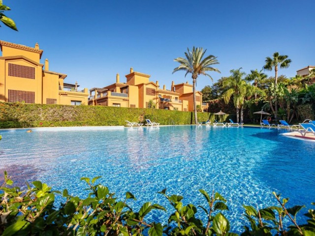 2 Schlafzimmer Apartment in Benahavís