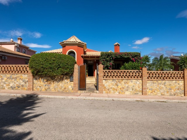 5 Schlafzimmer Villa in Alhaurín de la Torre