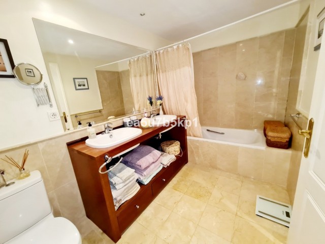 Appartement avec 2 Chambres  à New Golden Mile