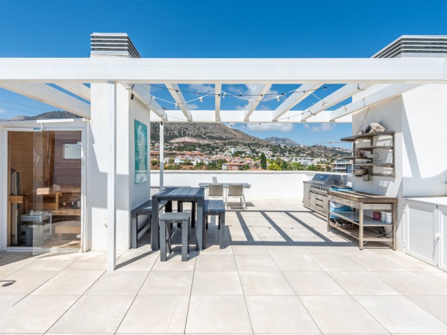 Penthouse avec 3 Chambres  à Fuengirola
