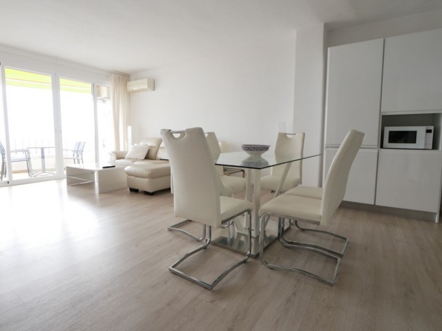 Penthouse avec 3 Chambres  à Puerto de Cabopino