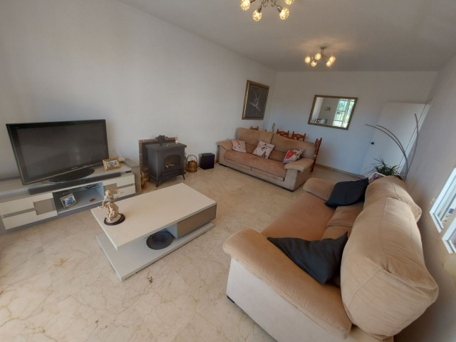 3 Schlafzimmer Villa in La Duquesa