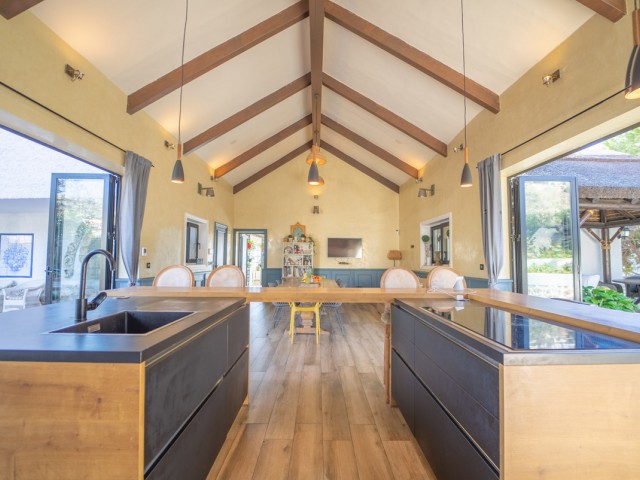 9 Bedrooms Villa in Benalmadena