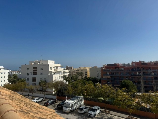 3 Bedrooms Villa in Torremolinos