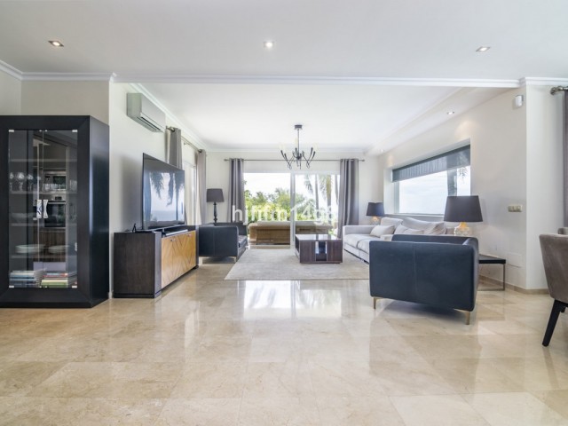 Villa, El Rosario, R4323565
