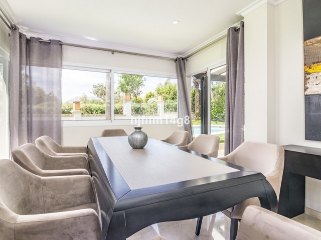 Villa avec 4 Chambres  à El Rosario