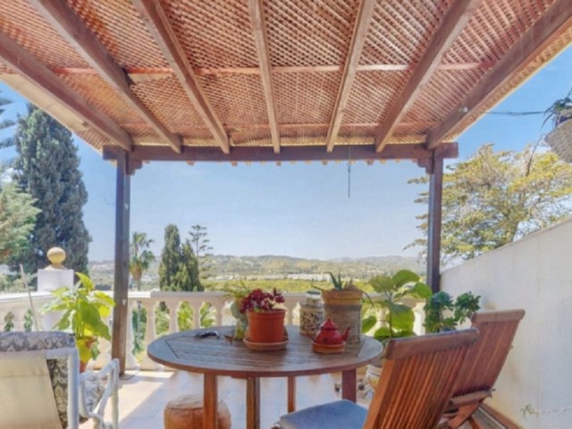 4 Bedrooms Villa in Sierrezuela