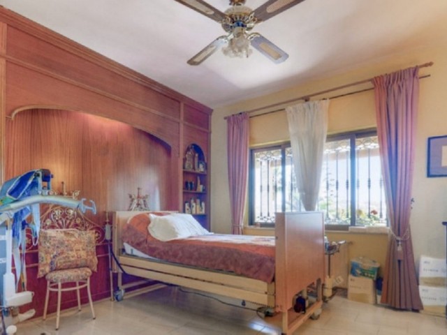 4 Bedrooms Villa in Sierrezuela