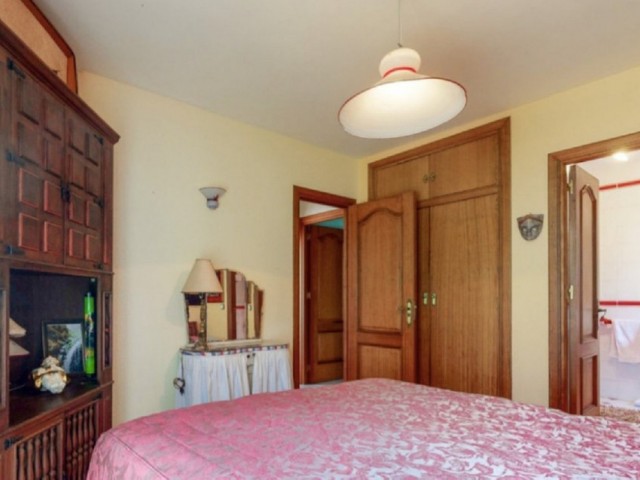 4 Bedrooms Villa in Sierrezuela